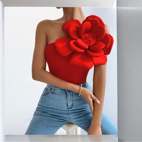 Tops - Red floral tank top